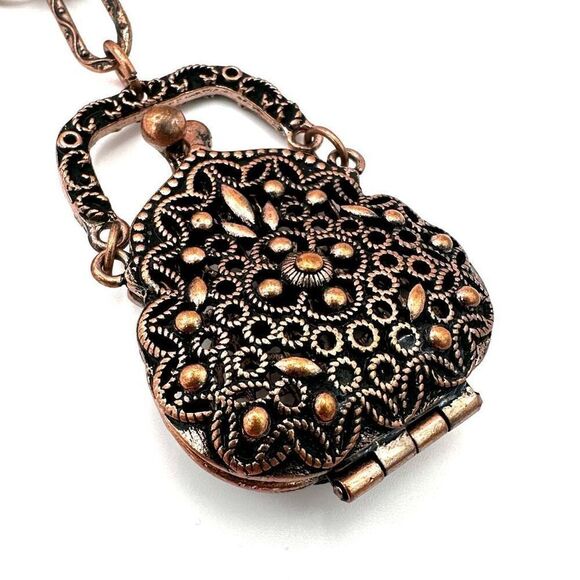 Filagree purse locket pendant necklace - Picture 8 of 14